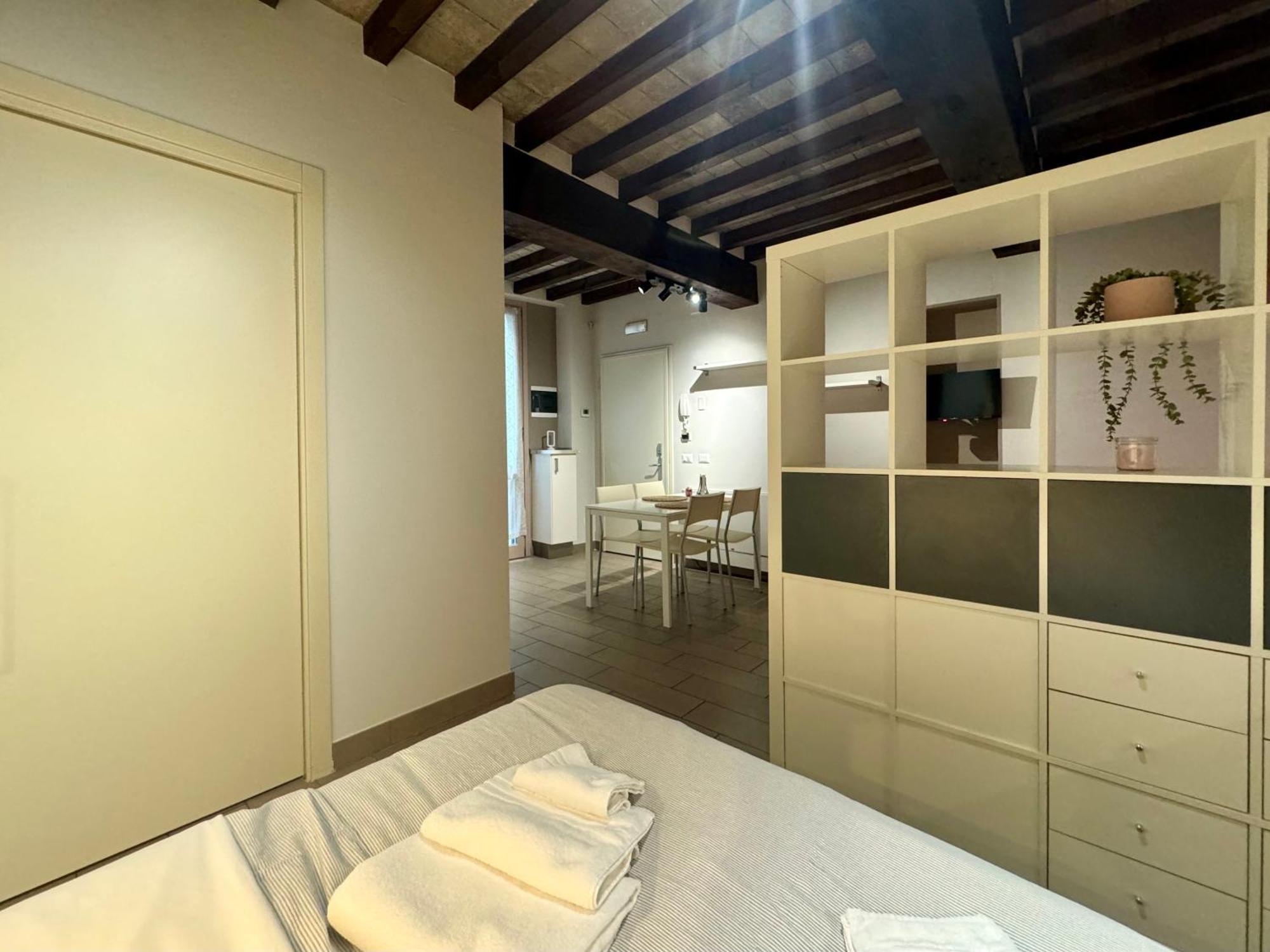 Niki O. Parma