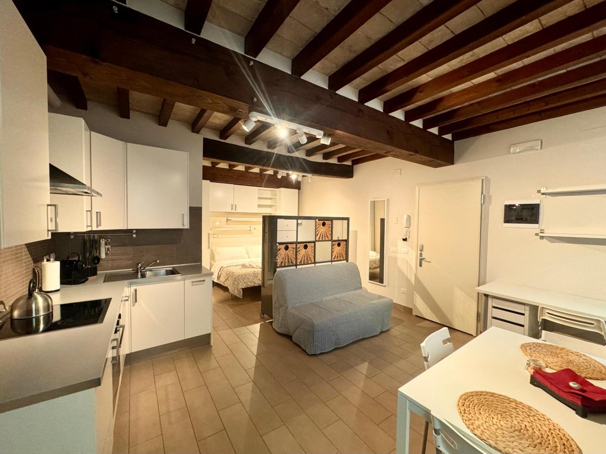 Niki O. Apartamento Parma