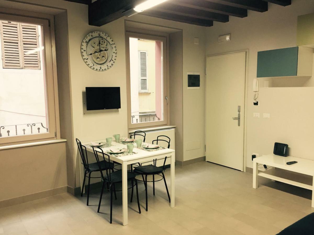 Niki O. Apartamento Parma